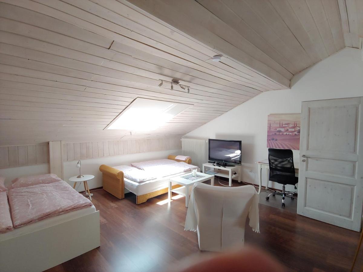 Modernes Apartment Zum Wohlfuehlen Kolbermoor Buitenkant foto